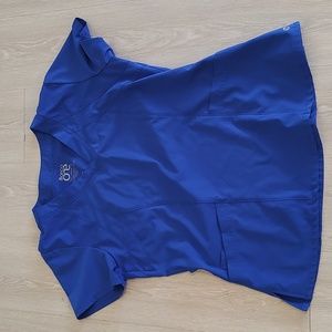 Barco one scrubs top